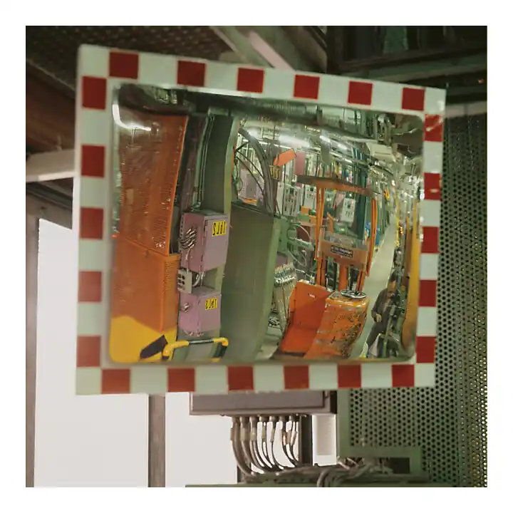 Bon Plan Miroir de circulation Moravia en acier inoxydable 400 x 600 mm cadre rouge/blanc + 76 collier de serrage