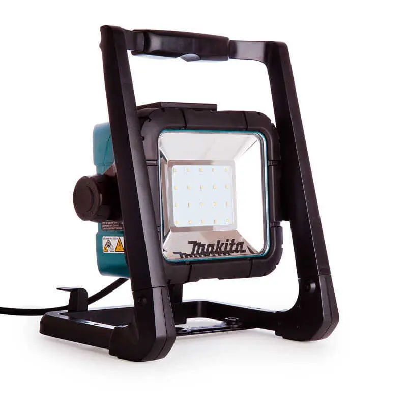 Gros Lot Projecteur LED 14.4-18V LXT (Produit seul) 750 lm - MAKITA DML805